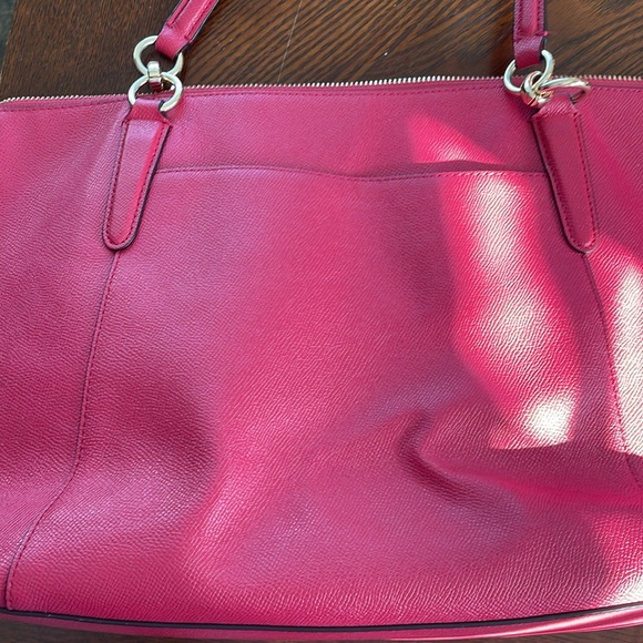 Coach Shoulder Bag w/wallet - Picture 4 of 15